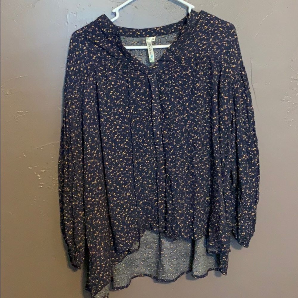 Long sleeved shirt